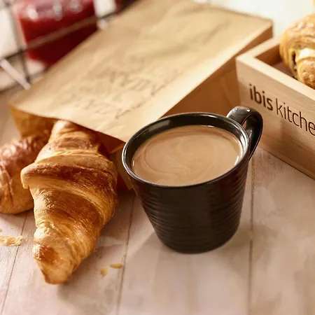 Ibis Barcelona קסטלדפלס