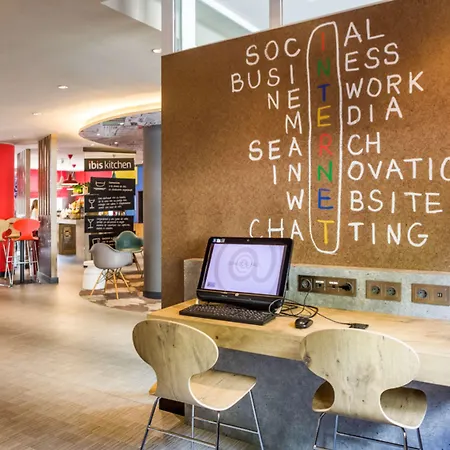 Ibis Barcelona Hotel 2*