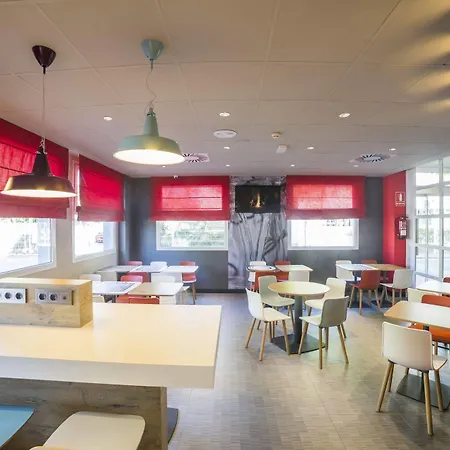Ibis Barcelona Ξενοδοχείο