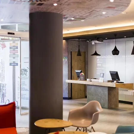 Ibis Barcelona Hotel